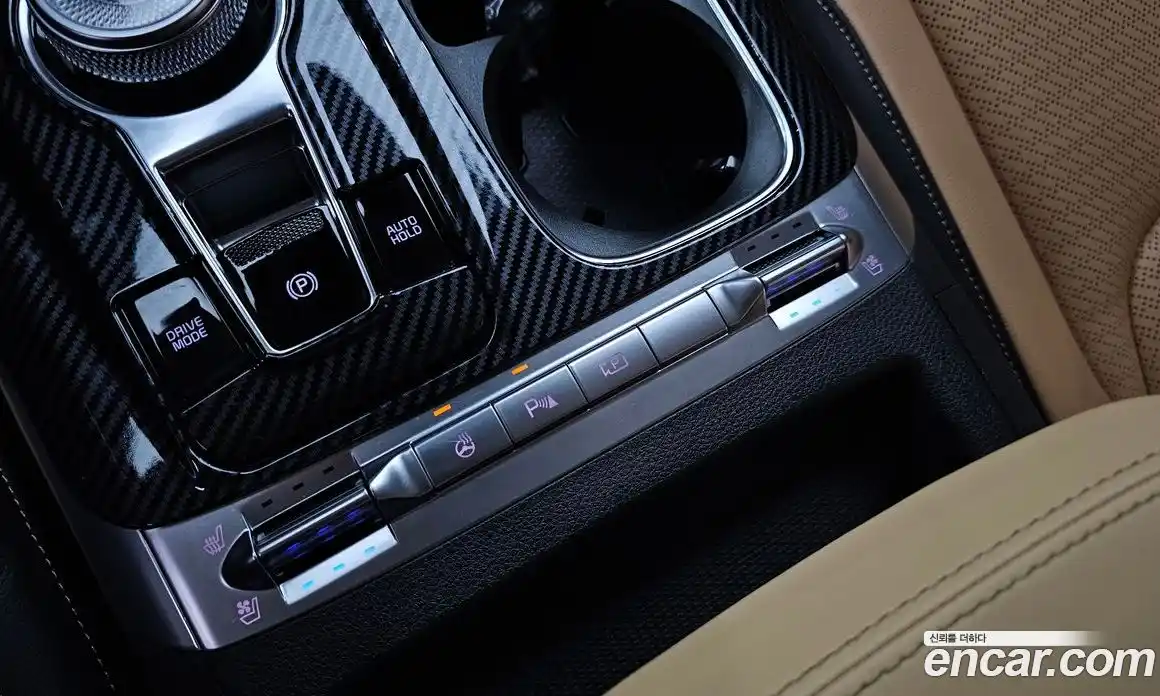 Kia Carnival 2023 3.5 автомат (гидро), фото 26