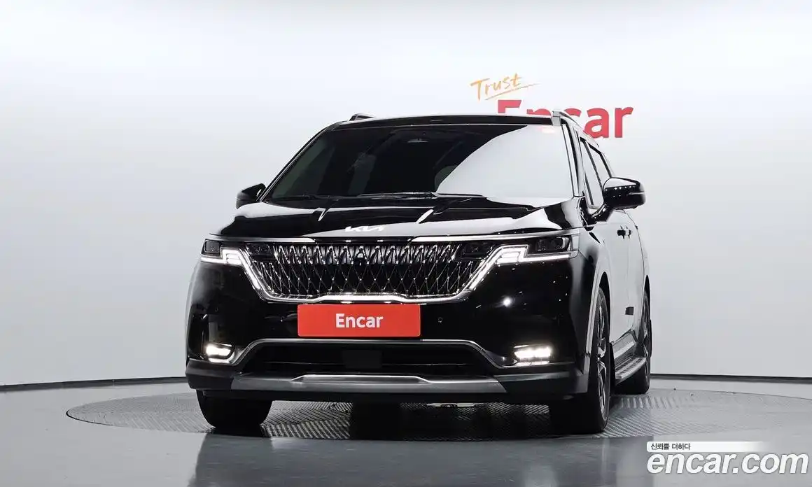 Kia Carnival 2023 3.5 автомат (гидро), фото 3