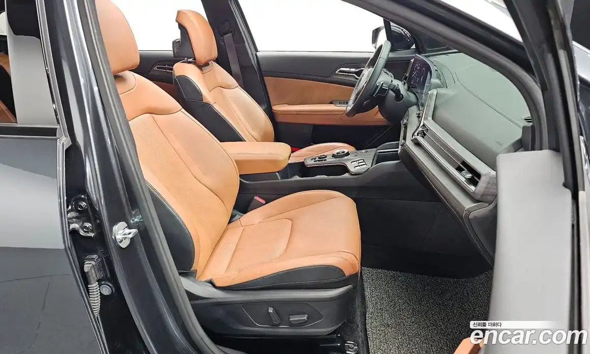 Kia Sportage 2023 2.0 автомат (гидро), фото 16