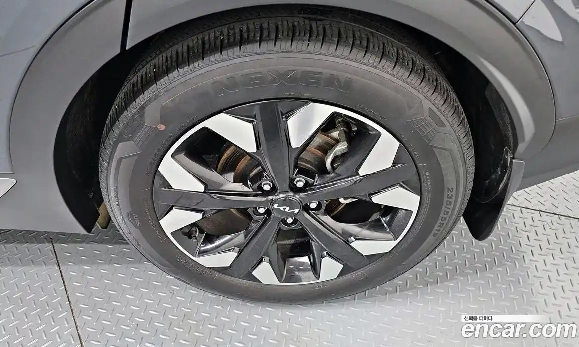 Kia Sportage 2023 2.0 автомат (гидро), фото 7