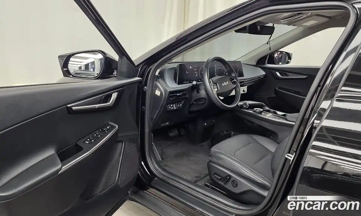 Kia EV6 2022 0.1 автомат (гидро), фото 12