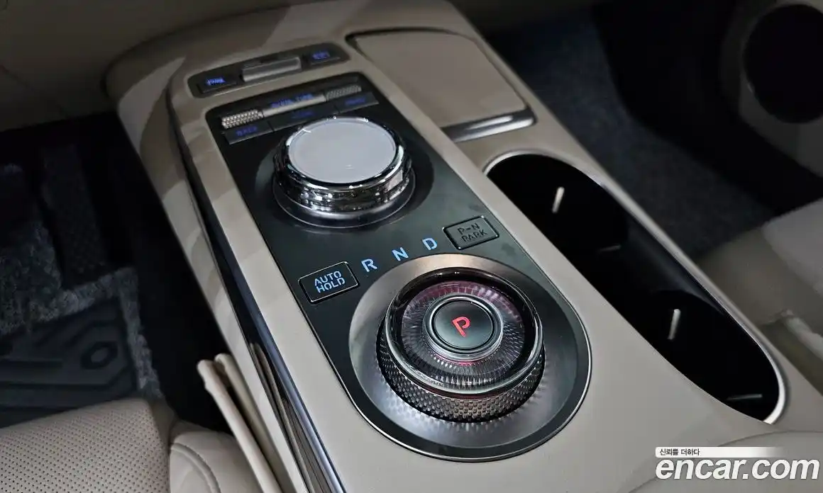 Genesis GV70 2023 2.5 автомат (гидро), фото 11