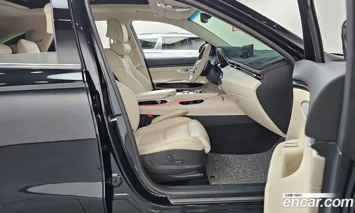 Genesis GV70 2023 2.5 автомат (гидро), фото 15