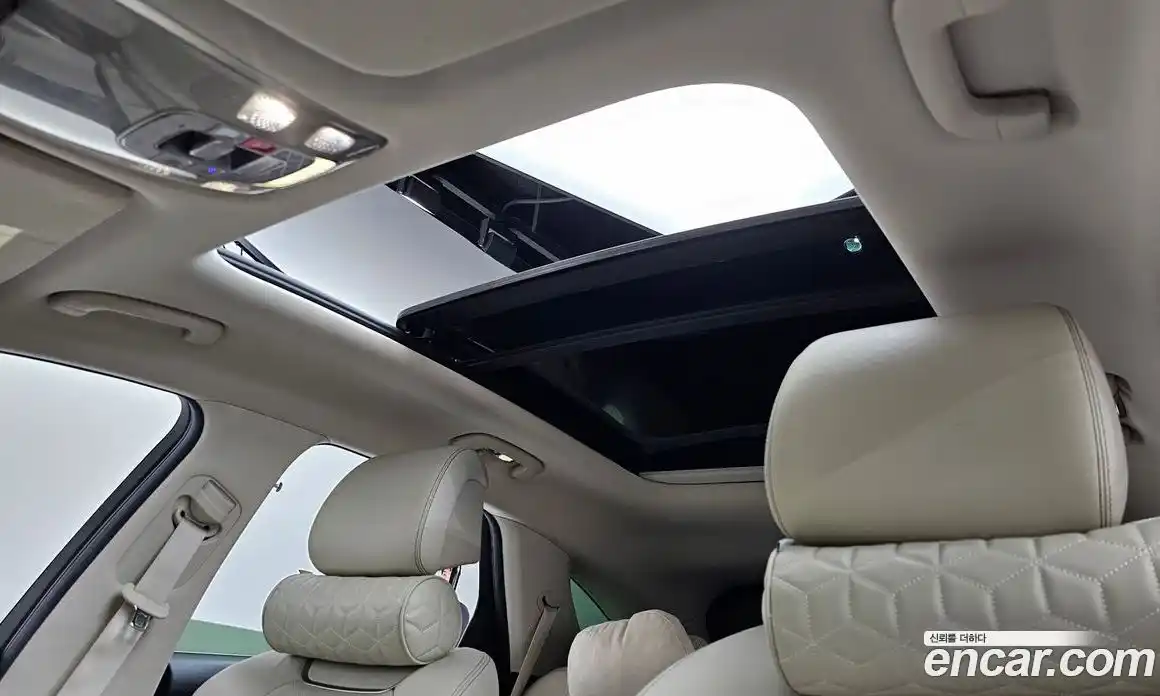 Genesis GV70 2023 2.5 автомат (гидро), фото 20