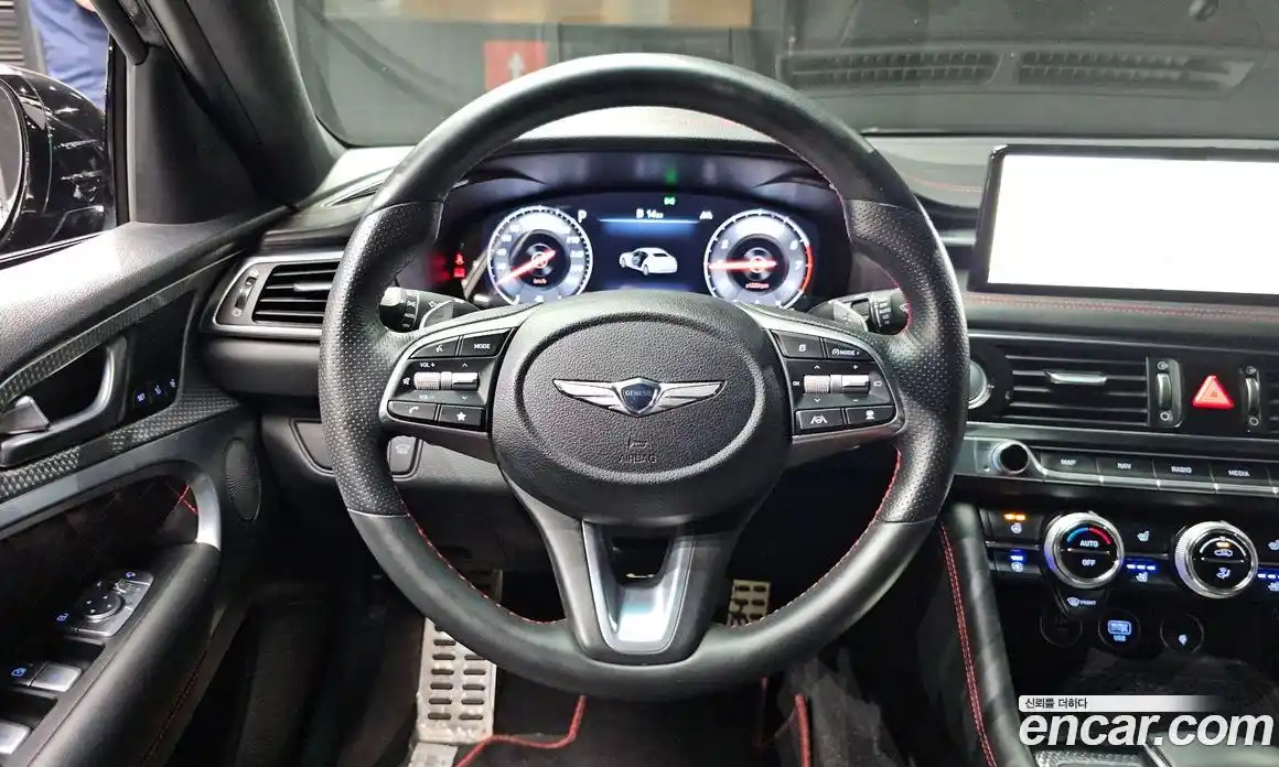 Genesis G70 2021 3.3 автомат (гидро), фото 13