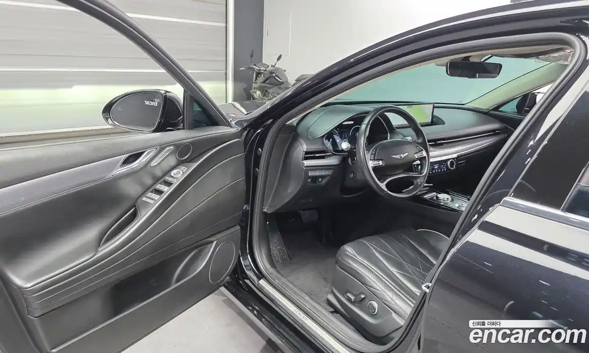 Genesis G80 2023 2.5 автомат (гидро), фото 13
