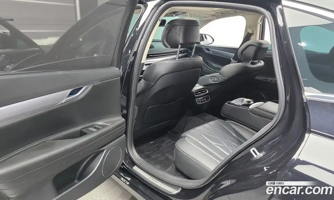Genesis G80 2023 2.5 автомат (гидро), фото 17