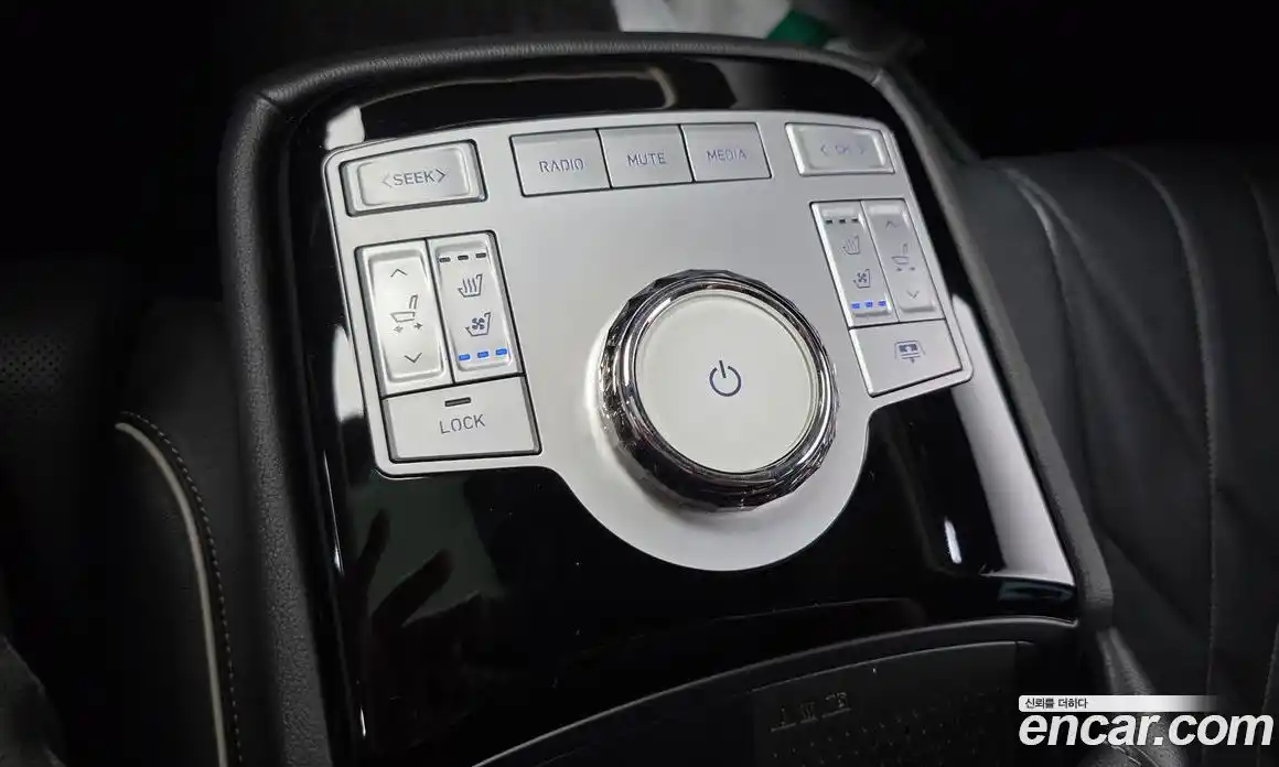 Genesis G80 2023 2.5 автомат (гидро), фото 24