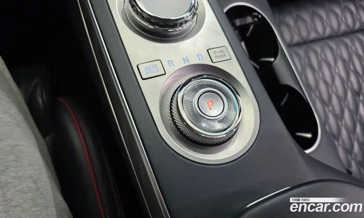 Genesis GV70 2022 2.5 автомат (гидро), фото 12