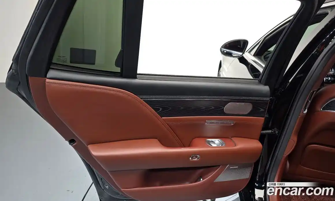 Genesis G90 2023 3.5 автомат (гидро), фото 15
