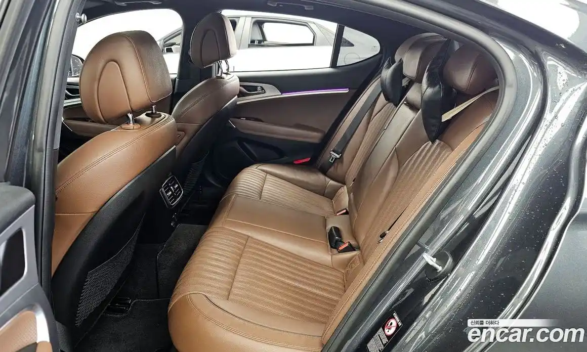 Genesis G70 2017 2.0 автомат (гидро), фото 16