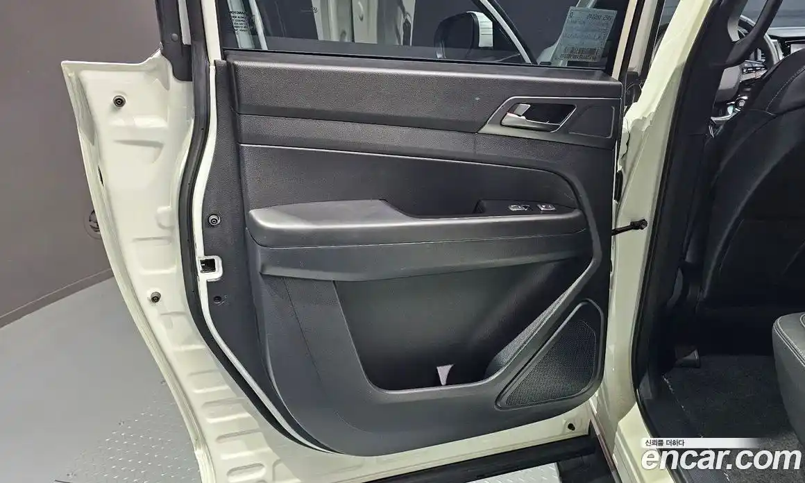 SsangYong Rexton 2022 2.2 автомат (гидро), фото 15
