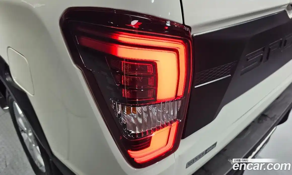 SsangYong Rexton 2022 2.2 автомат (гидро), фото 9