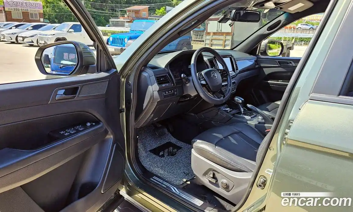 SsangYong Rexton 2022 2.2 автомат (гидро), фото 13