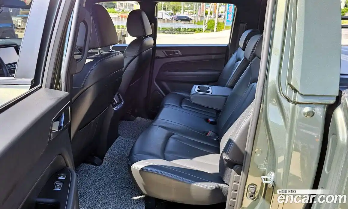 SsangYong Rexton 2022 2.2 автомат (гидро), фото 17