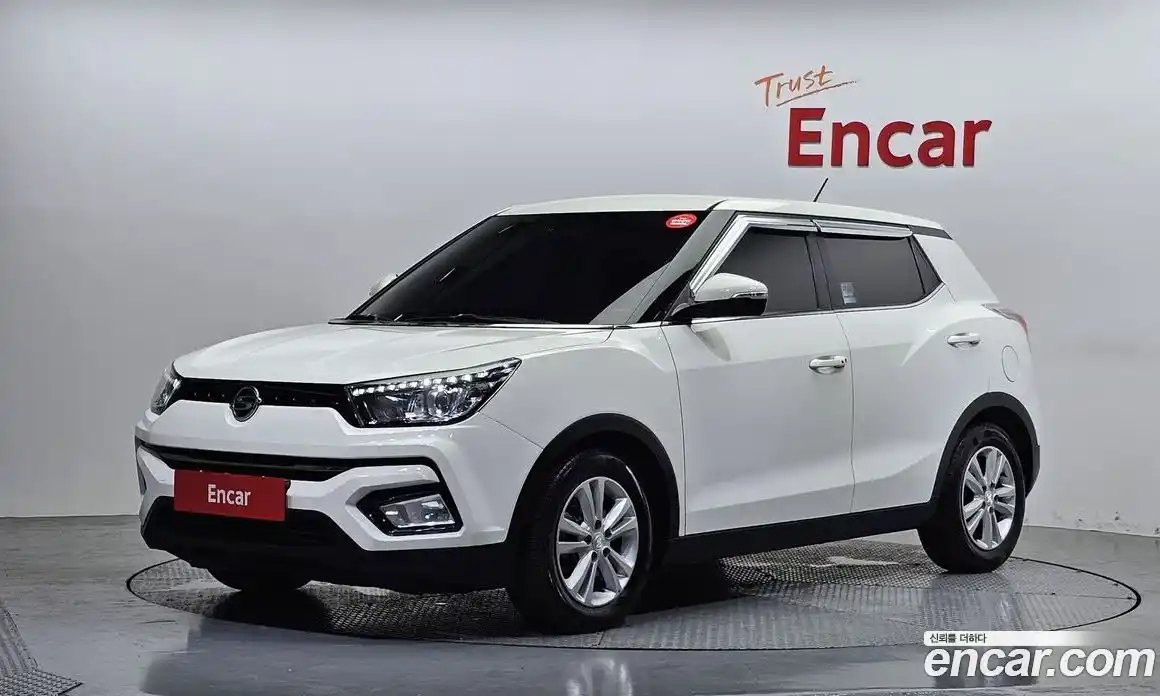 SsangYong TIBOLI 2018 1.6 автомат (гидро), фото 1