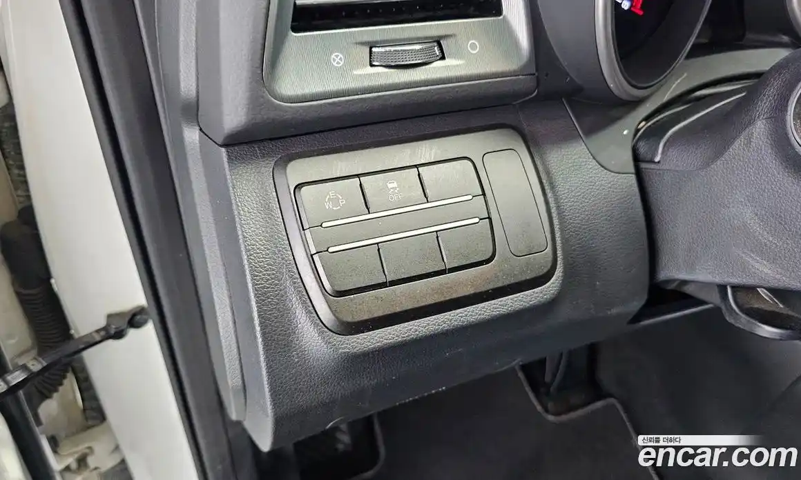 SsangYong TIBOLI 2018 1.6 автомат (гидро), фото 23