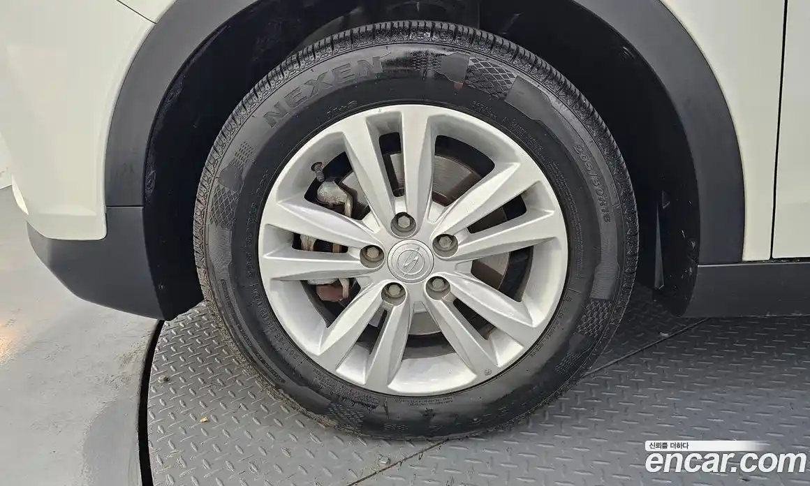 SsangYong TIBOLI 2018 1.6 автомат (гидро), фото 5