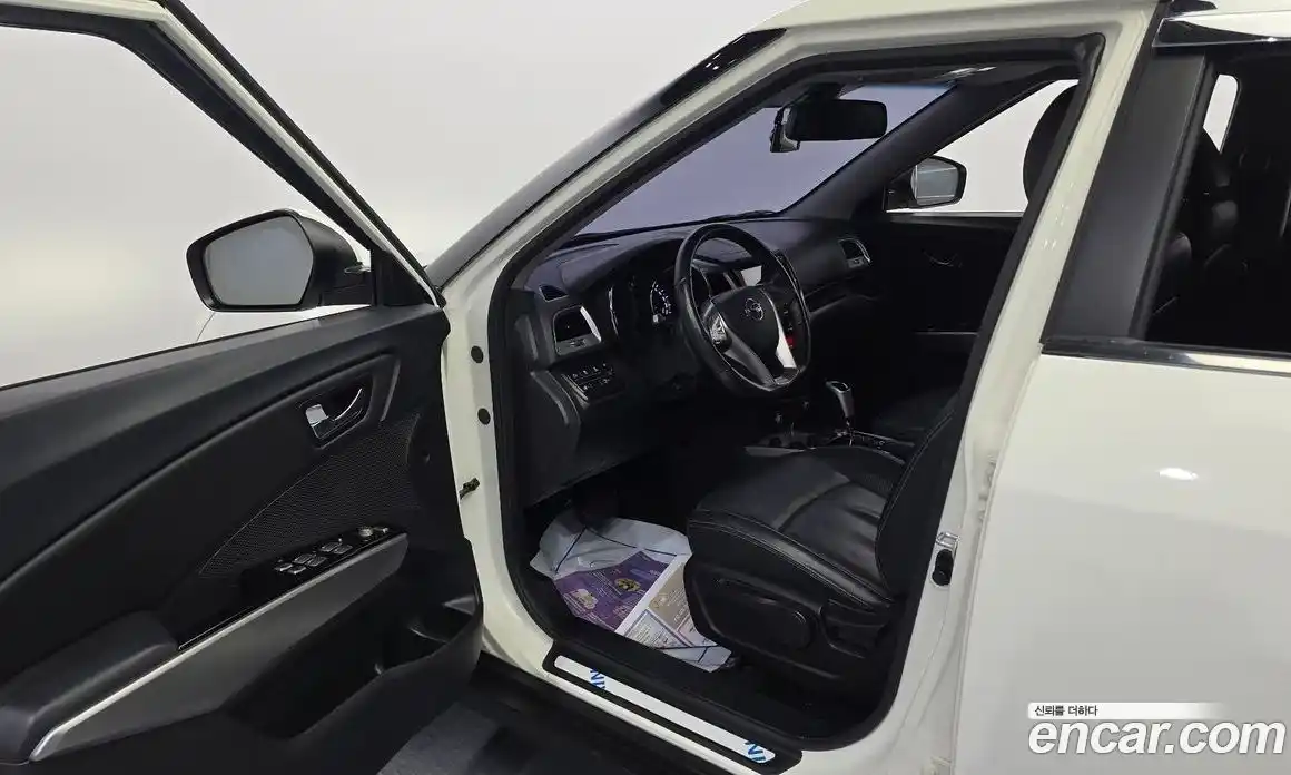 SsangYong TIBOLI 2016 1.6 автомат (гидро), фото 13