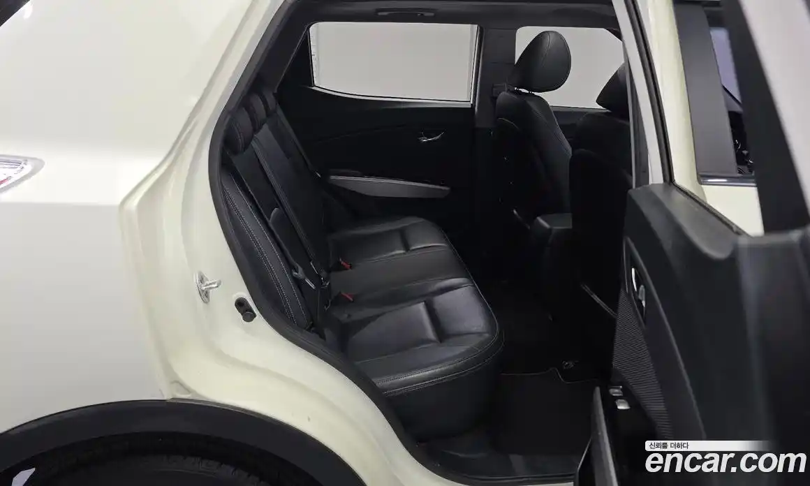 SsangYong TIBOLI 2016 1.6 автомат (гидро), фото 17