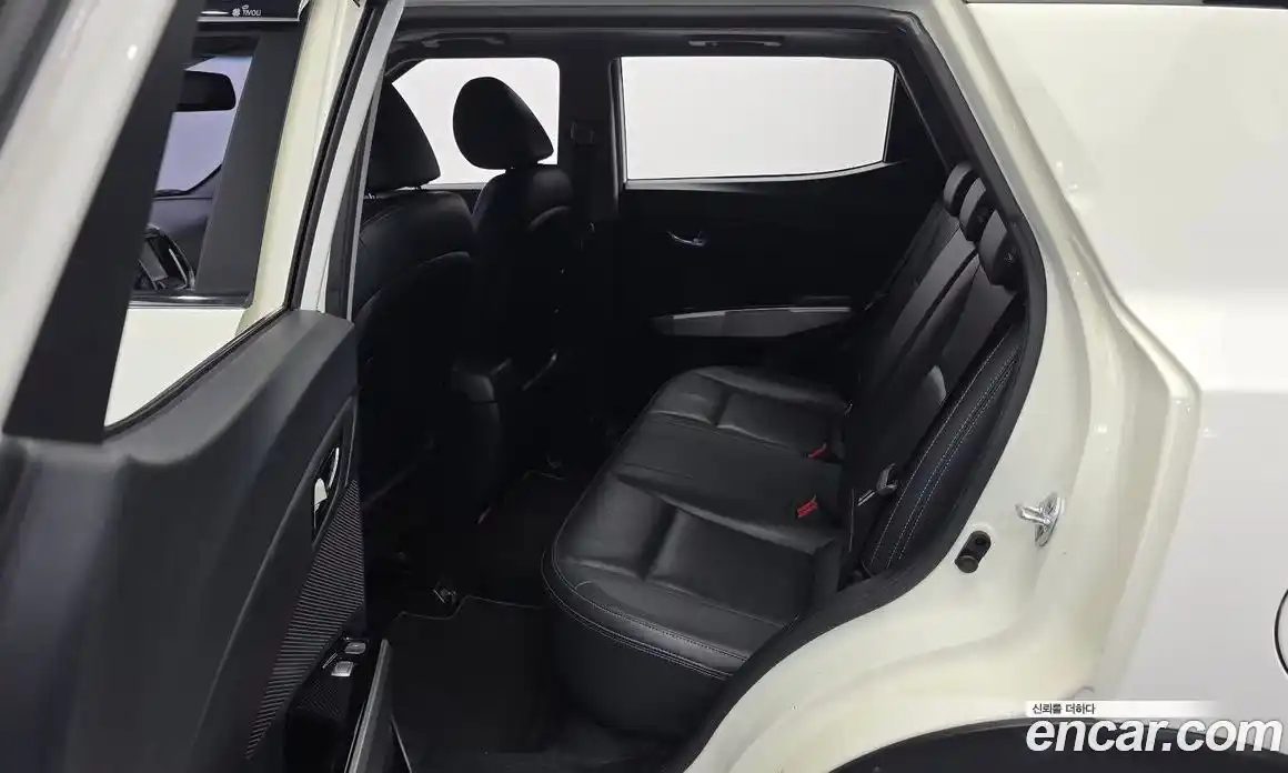 SsangYong TIBOLI 2016 1.6 автомат (гидро), фото 18