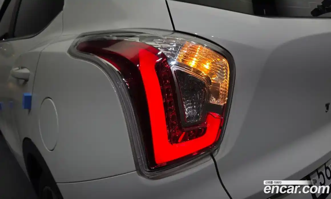 SsangYong TIBOLI 2016 1.6 автомат (гидро), фото 9