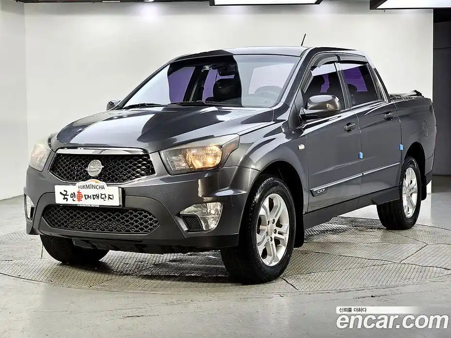 SsangYong Korando 2012 2.0 автомат (гидро), фото 2
