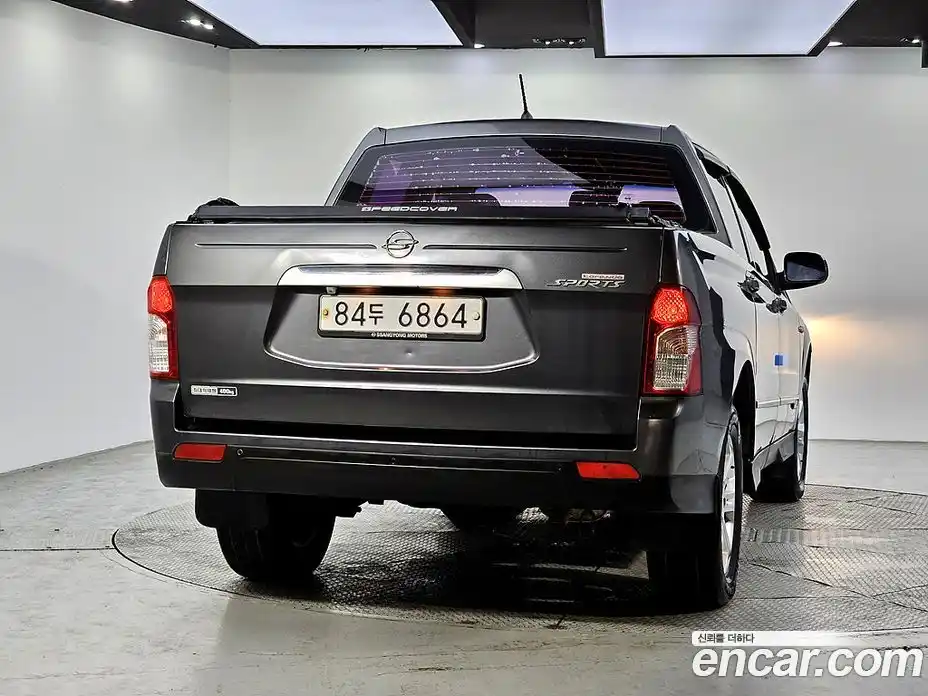 SsangYong Korando 2012 2.0 автомат (гидро), фото 3