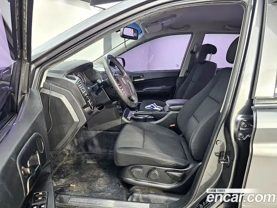 SsangYong Korando 2012 2.0 автомат (гидро), фото 8