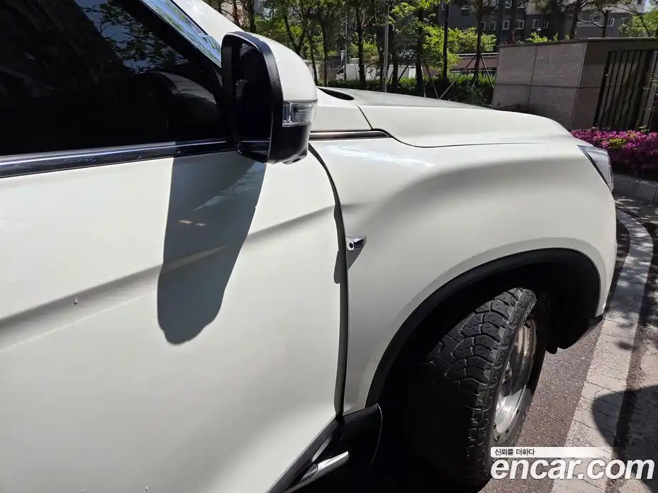 SsangYong Rexton 2018 2.2 автомат (гидро), фото 9