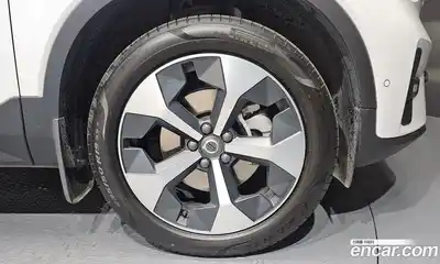 Volvo XC40 2025 2.0 автомат (гидро), миниатюра 7