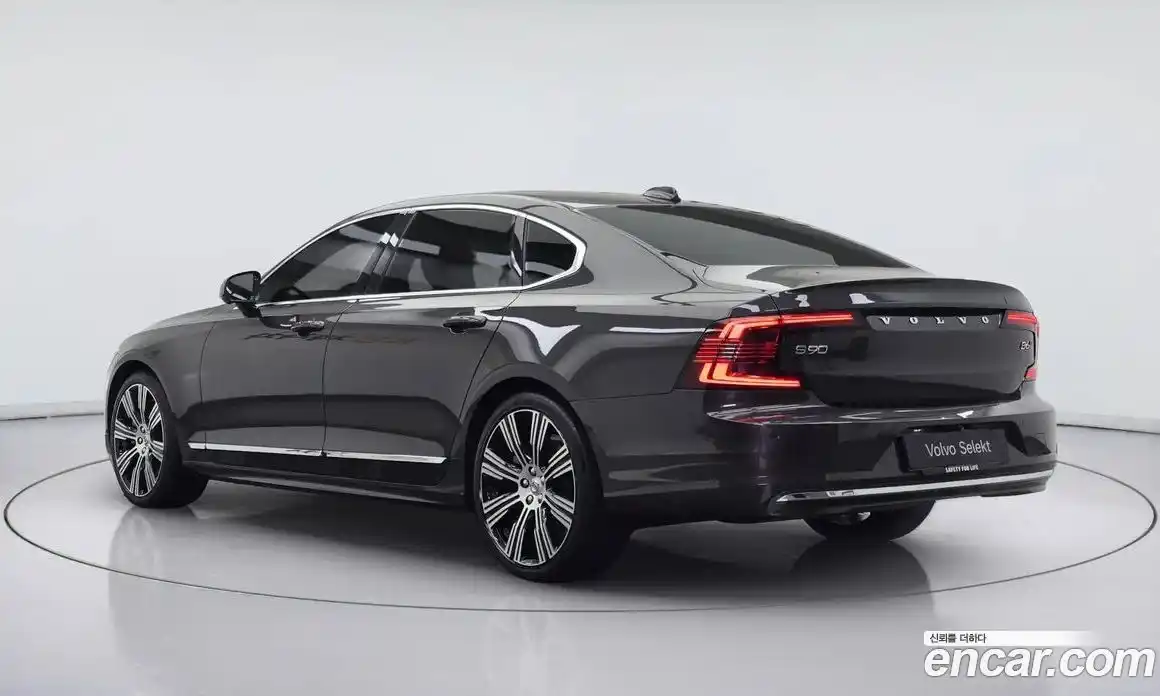 Volvo S90 2024 2.0 автомат (гидро), фото 2