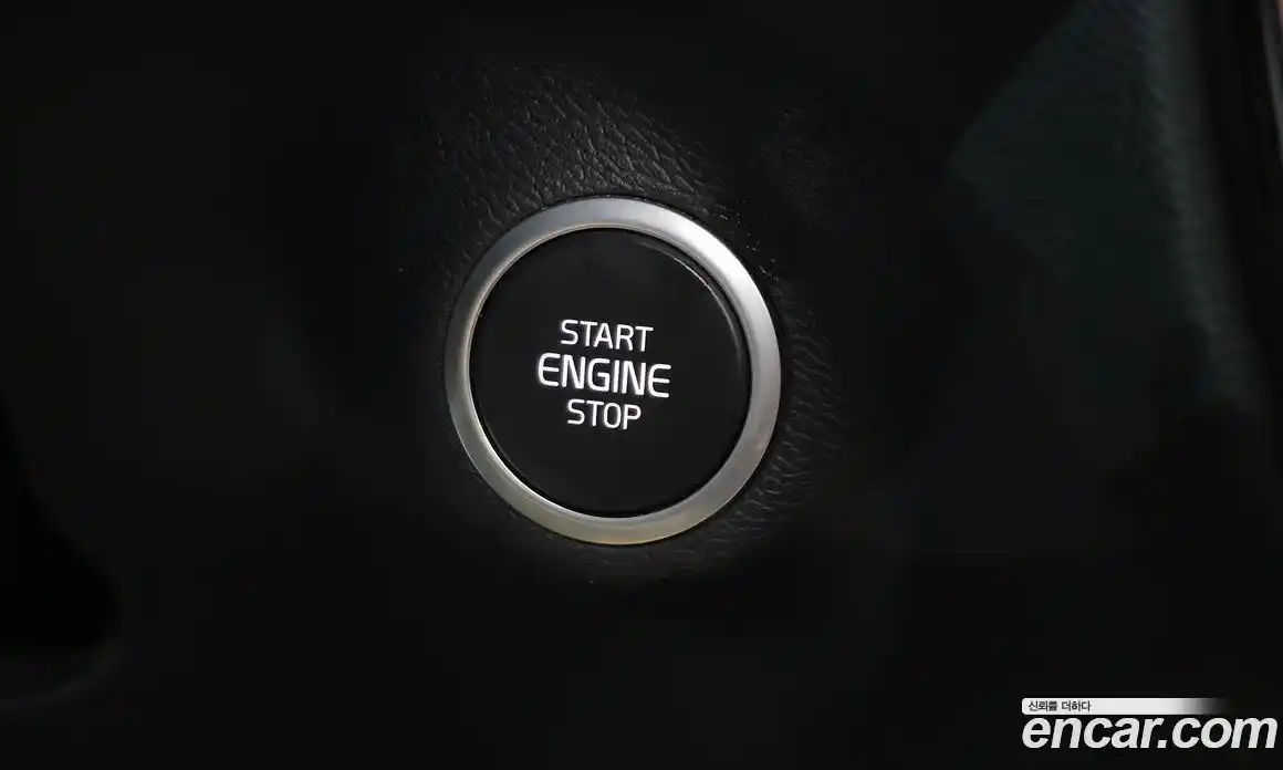 Volvo XC40 2020 2.0 автомат (гидро), фото 15