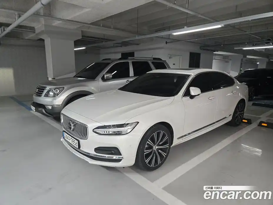 Volvo S90 2022 2.0 автомат (гидро), фото 4