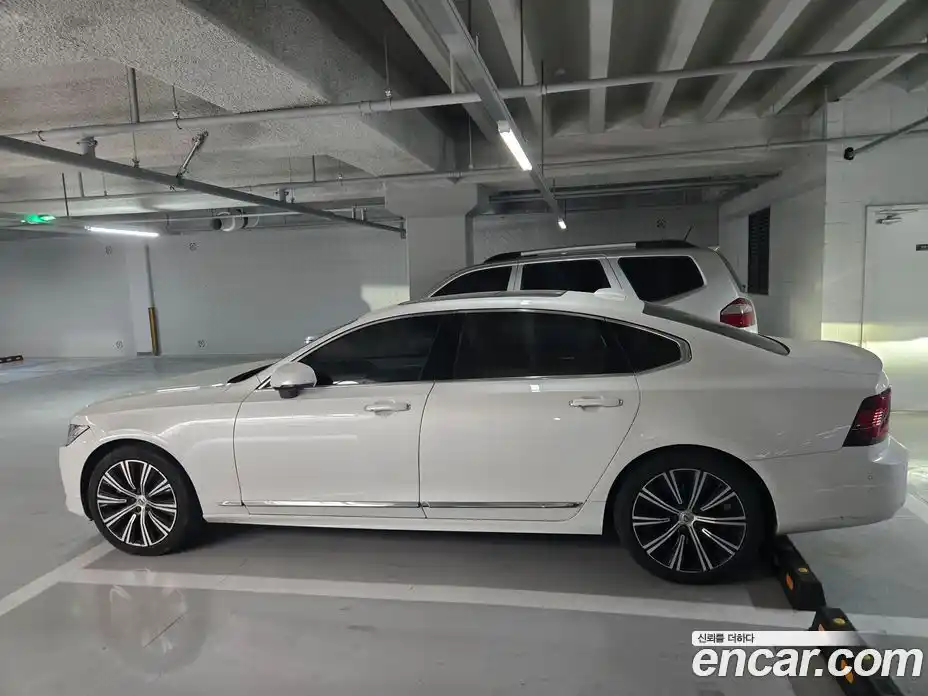 Volvo S90 2022 2.0 автомат (гидро), фото 5