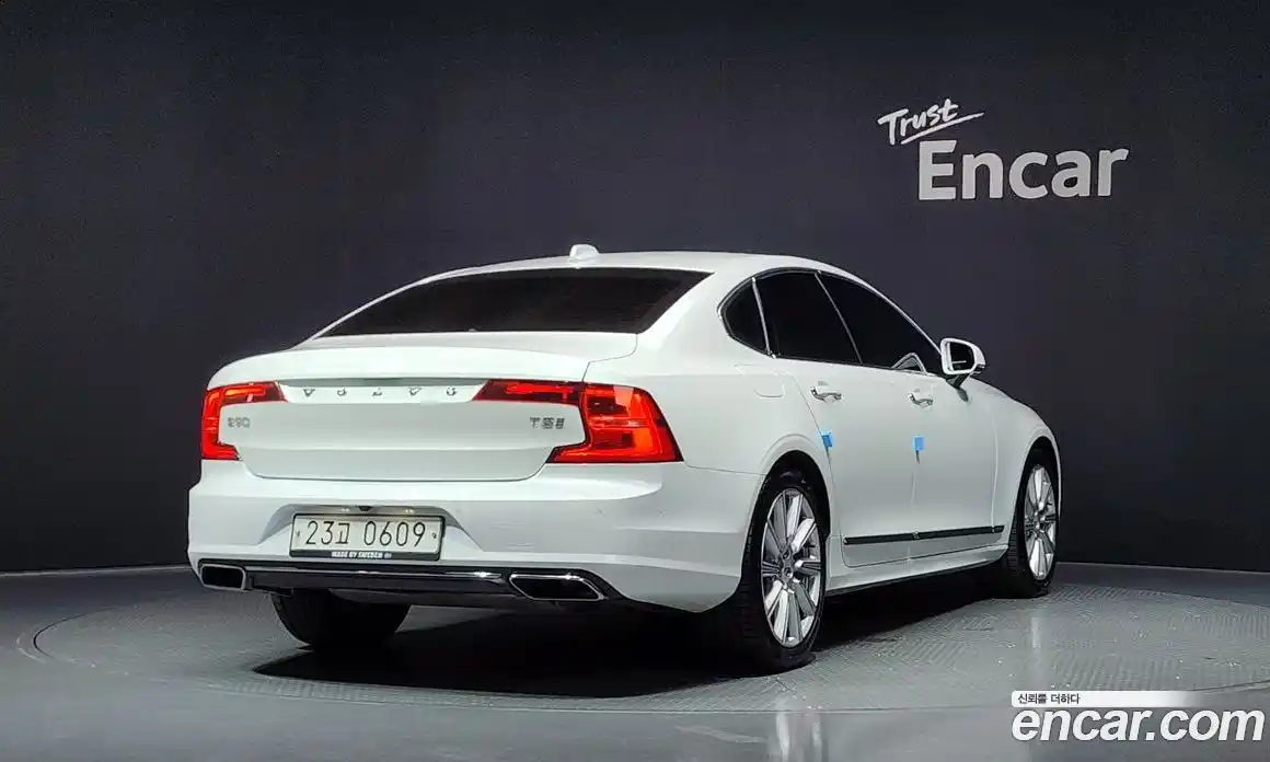 Volvo S90 2019 2.0 автомат (гидро), фото 2
