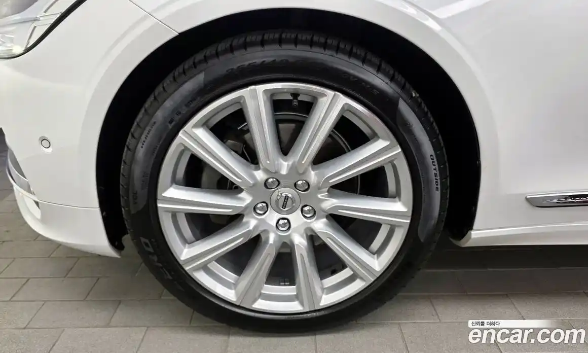 Volvo S90 2019 2.0 автомат (гидро), фото 5