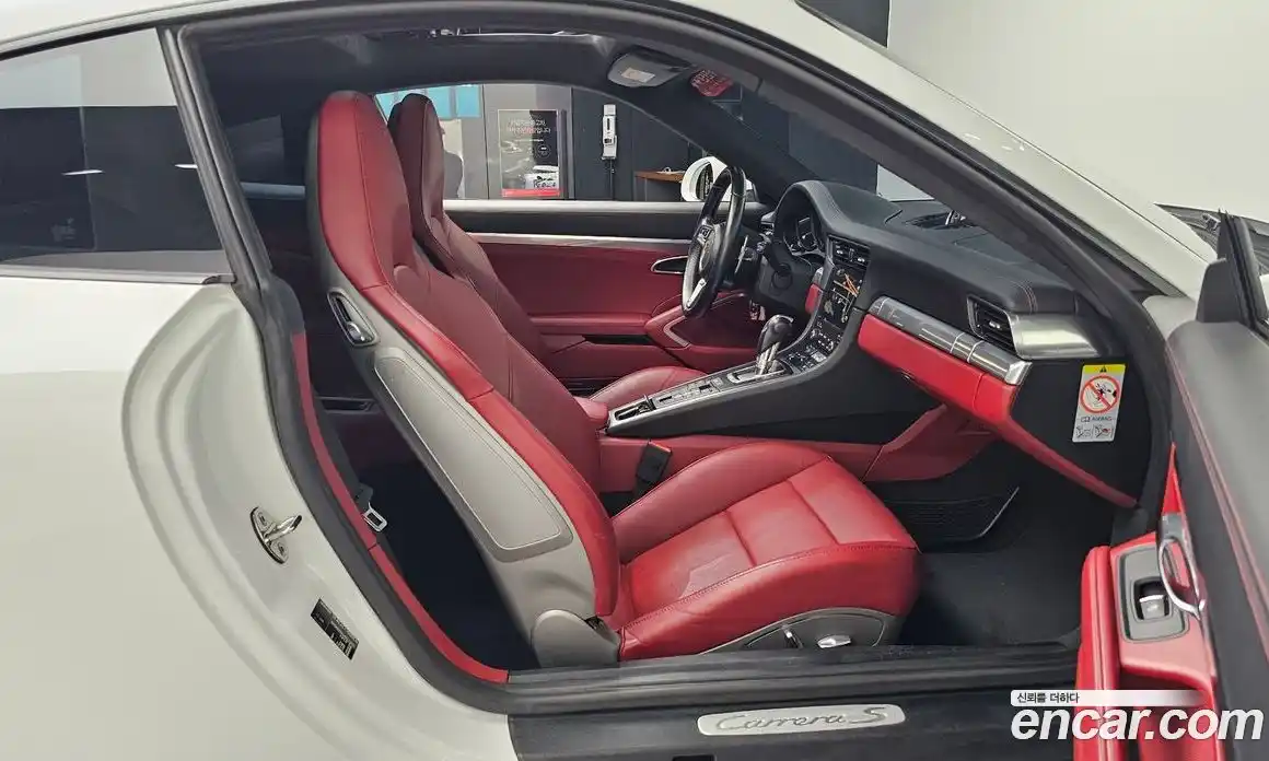 Porsche 911 2017 3.0 автомат (гидро), фото 15