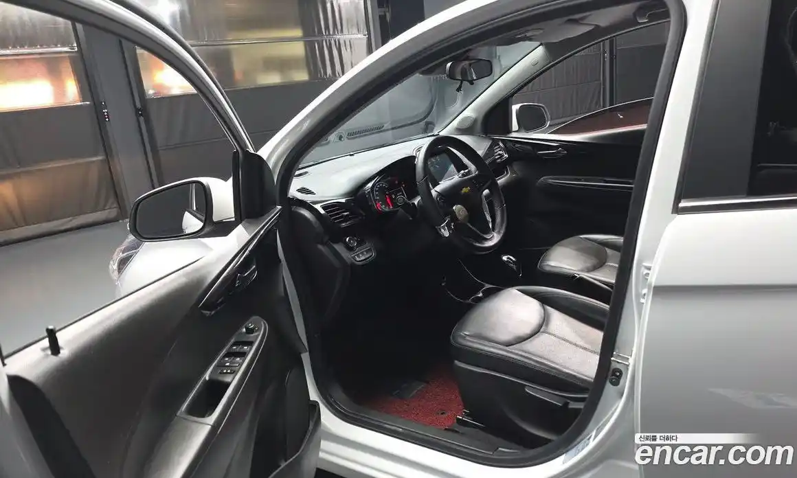 Chevrolet Spark 2016 1.0 автомат (гидро), фото 13