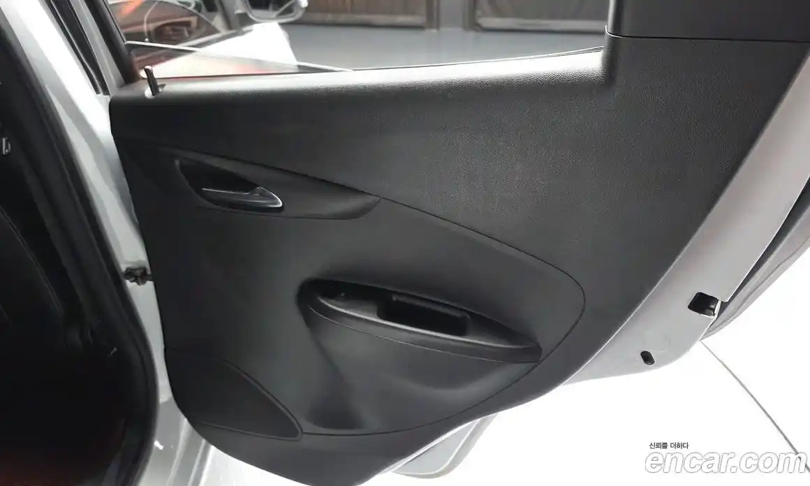 Chevrolet Spark 2016 1.0 автомат (гидро), фото 15