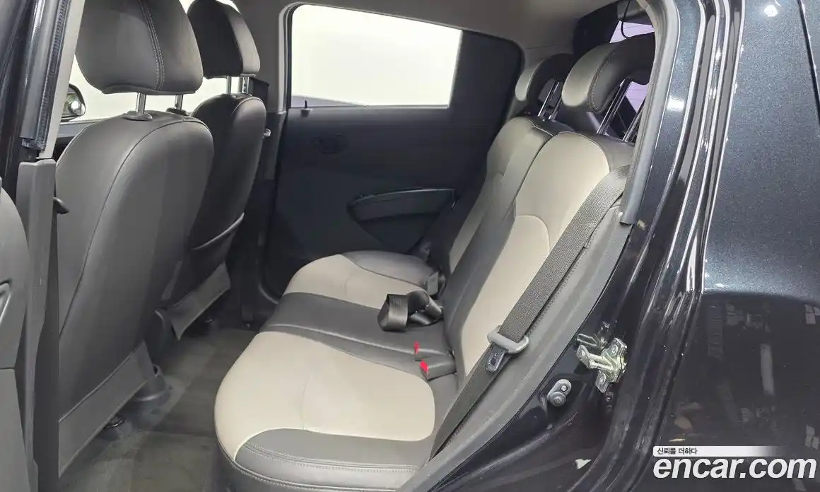 Chevrolet Spark 2012 1.0 автомат (гидро), фото 18