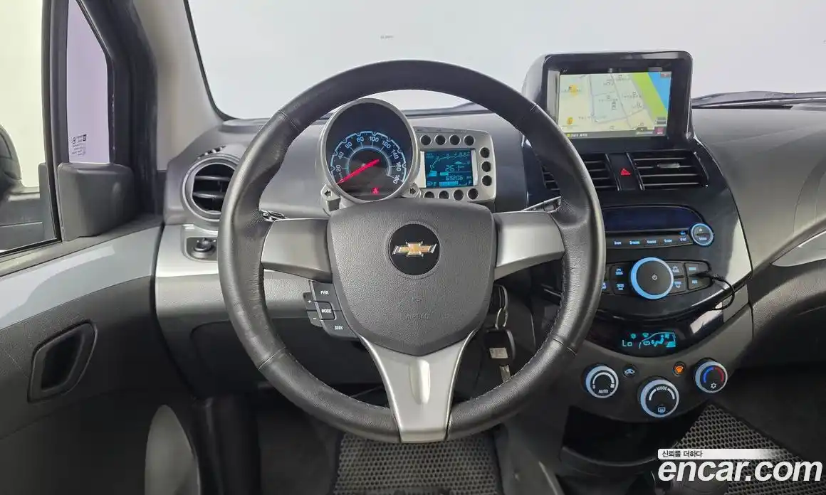 Chevrolet Spark 2012 1.0 автомат (гидро), фото 19