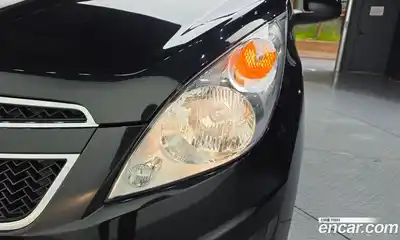 Chevrolet Spark 2012 1.0 автомат (гидро), миниатюра 8