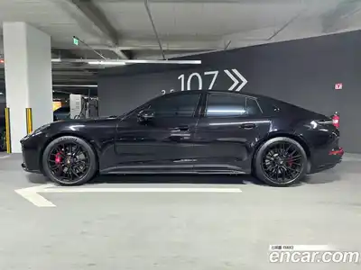 Porsche Panamera 2025 4.0 автомат (гидро), миниатюра 3