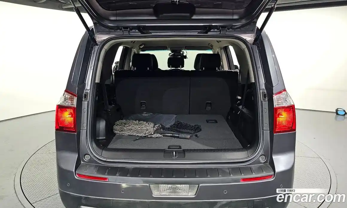 Chevrolet Orlando 2011 2.0 автомат (гидро), фото 20