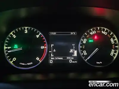 Land Rover Discovery 2015 3.0 автомат (гидро), миниатюра 5
