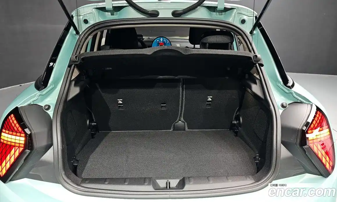 Mini Cooper 2025 2.0 автомат (гидро), фото 26
