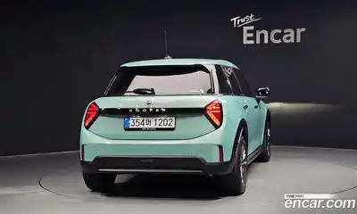 Mini Cooper 2025 2.0 автомат (гидро), миниатюра 4