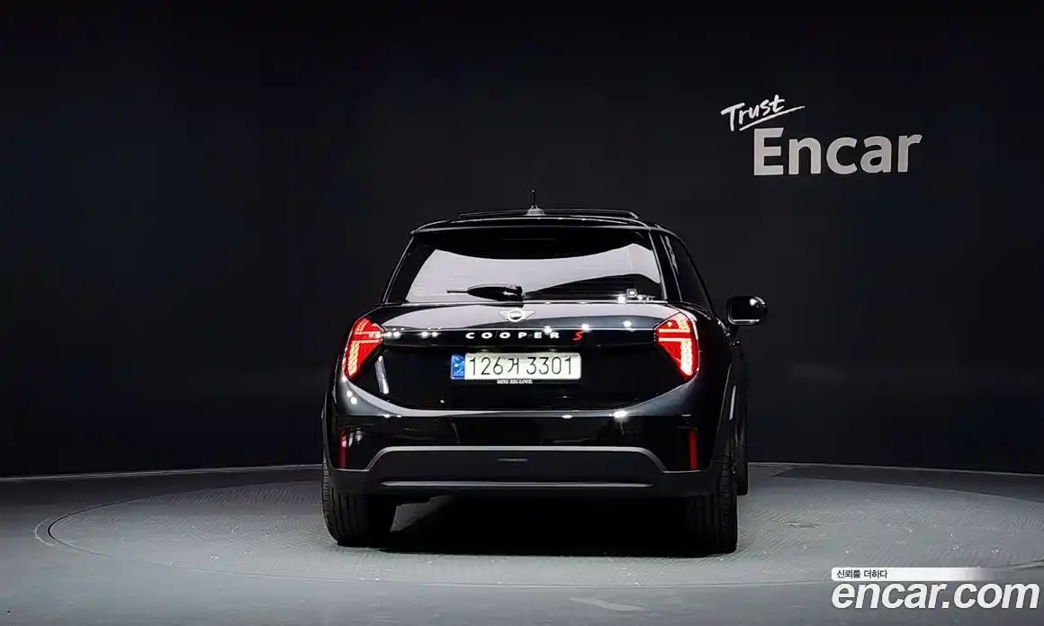 Mini Cooper 2024 2.0 автомат (гидро), фото 4