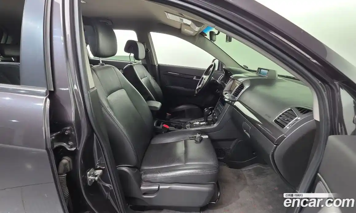 Chevrolet Captiva 2015 2.0 автомат (гидро), фото 16